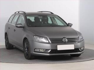 Volkswagen Passat 2.0 TDI, Automat, Navi