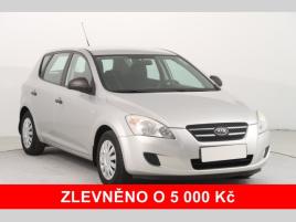 Kia Ceed 1.4 CVVT, R,2.maj, rezervace