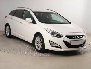 Hyundai i40 1.7 CRDi, Xenony, Tempomat