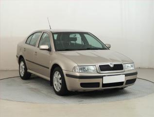koda Octavia Elegance 1.6, nov STK