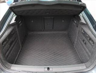 Volkswagen Passat CC (2011) 2.0 TDI BMT, Automat - náhled 14