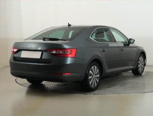 Volkswagen Passat CC (2011) 2.0 TDI BMT, Automat - náhled 5