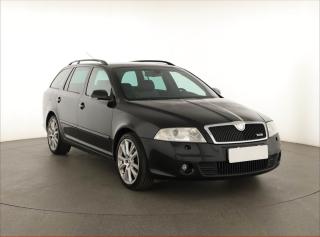 koda Octavia RS 2.0 TDI, Serv.kniha, Xenony