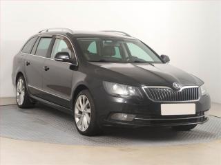 koda Superb Elegance 2.0 TDI, Navi, Xenony