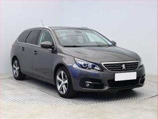 Peugeot 308 Allure 1.2 PureTech, Automat