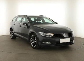 Volkswagen Passat 2.0 TDI, Automat, Navi