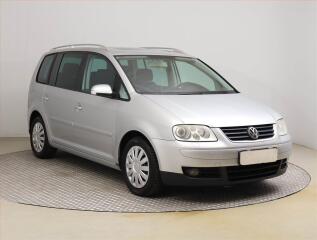 Volkswagen Touran Comfortline 1.6 FSI, 7�m�st