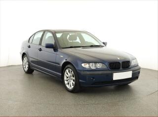 BMW 316 i, po STK, obl�ben� v�z
