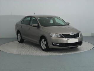 �koda Rapid 1.0 TSI, Serv.kniha, Tempomat