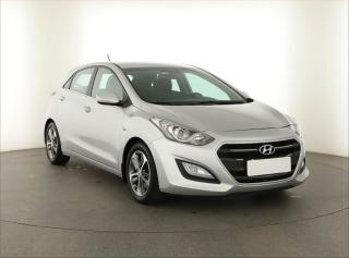 Hyundai i30 1.6 CRDi, Serv.kniha, Tempomat