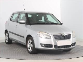 �koda Fabia 1.2 12V, pln� poj�zdn�