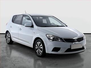 Kia Ceed 1.4 CVVT, nov� STK