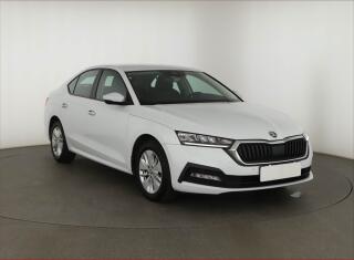 �koda Octavia Ambition 2.0 TDI, �R,1.maj