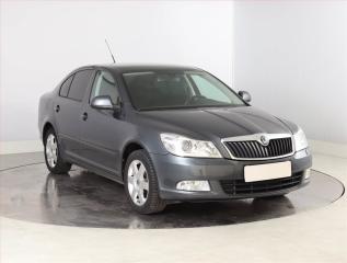koda Octavia Elegance 1.2 TSI, Xenony