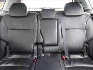 Mitsubishi Outlander (2008) Intense 2.0 DI-D, 4X4, 7 míst - náhled 10