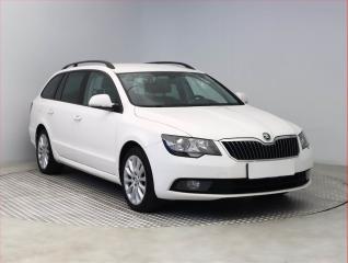 koda Superb 2.0 TDI, Serv.kniha, Xenony