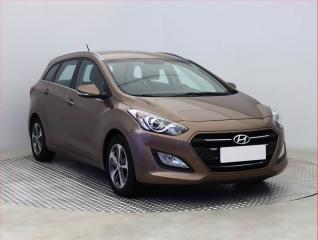 Hyundai i30 1.6 MPI, Tempomat