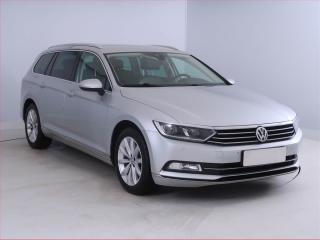 Volkswagen Passat Highline 2.0 TDI, Serv.kniha