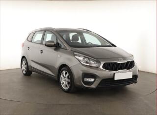 Kia Carens 1.7 CRDi, 7�m�st, Navi