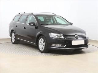 Volkswagen Passat 2.0 TDI, Xenony, Tempomat