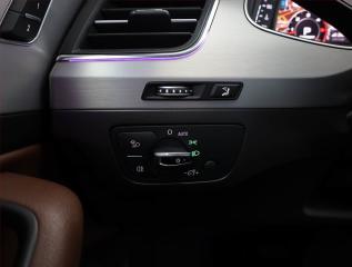 Audi Q7 (2017) 3.0 TDI, ČR, Tažné - náhled 18