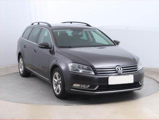 Volkswagen Passat Business 2.0 TDI, Serv.kniha