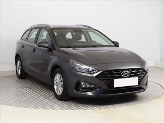 Hyundai i30 1.5 T-GDI MHEV, �R,1.maj