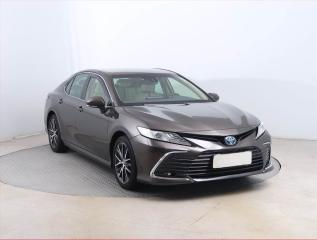 Toyota Camry Executive 2.5 Hybrid, KَE