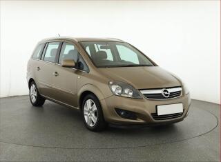 Opel Zafira 1.7 CDTI, 7�m�st, Serv.kniha