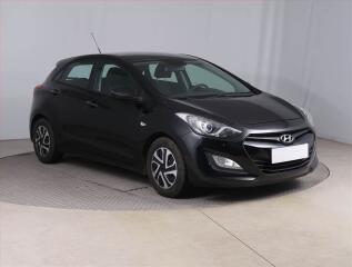 Hyundai i30 1.4 CVVT, Park.�senzory