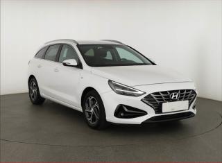 Hyundai i30 Family Smart 1.5 T-GDI MHEV