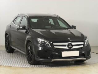 Mercedes-Benz GLA 200 d 4MATIC, 4X4