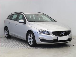 Volvo V60 D2 2.0, Serv.kniha, Tempomat
