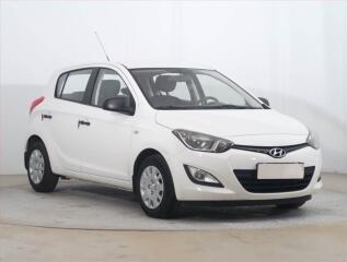 Hyundai i20 1.2, �R,1.maj, Serv.kniha