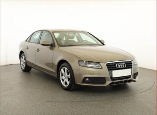 Audi A4 2.0 TDI, Serv.kniha, Xenony
