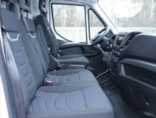 Škoda Octavia (2011) Elegance 1.8 TSI, Automat - náhled 7