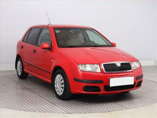 �koda Fabia Elegance 1.4 16V, nov� STK
