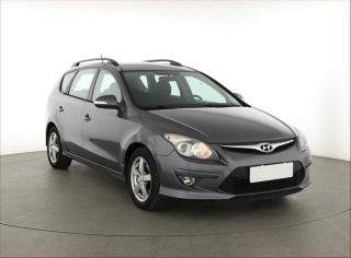 Hyundai i30 1.6 CRDi, Serv.kniha, po STK