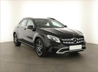 Mercedes-Benz GLA 220 d 4MATIC, DPH,R,4X4