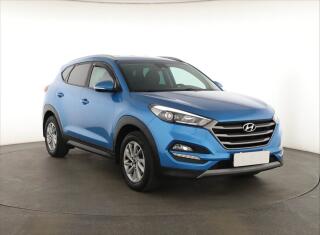 Hyundai Tucson Trikolor 1.7 CRDi, Serv.kniha