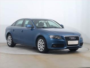 Audi A4 2.0 TDI, R,1.maj, Serv.kniha