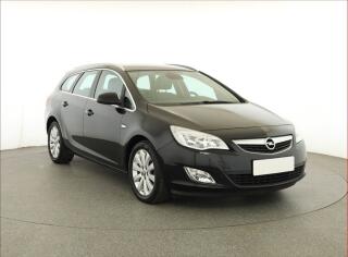 Opel Astra 1.7 CDTI, Serv.kniha, Navi