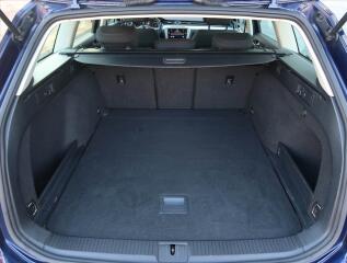 Volkswagen Passat (2019) 1.6 TDI, Automat, Serv.kniha - náhled 14
