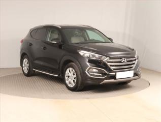 Hyundai Tucson Trikolor 1.7 CRDi, Serv.kniha