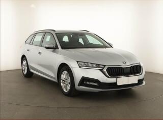 �koda Octavia Ambition 2.0 TDI, �R,1.maj