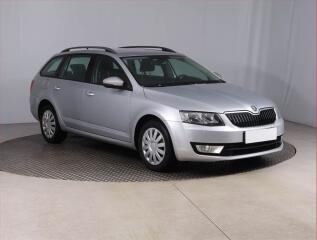 �koda Octavia Ambition 1.6 TDI, Navi