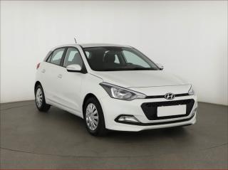 Hyundai i20 1.2, Serv.kniha, Park.senzory
