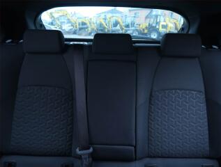 Dodge Caliber (2007) 2.4 i, Tempomat, Vyhř. sedaček - náhled 10