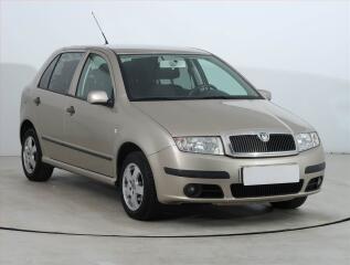 �koda Fabia 1.2 12V, nov� STK, Ta�n�