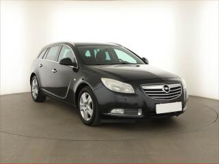 Opel Insignia 2.0 BiTurbo CDTI, Navi